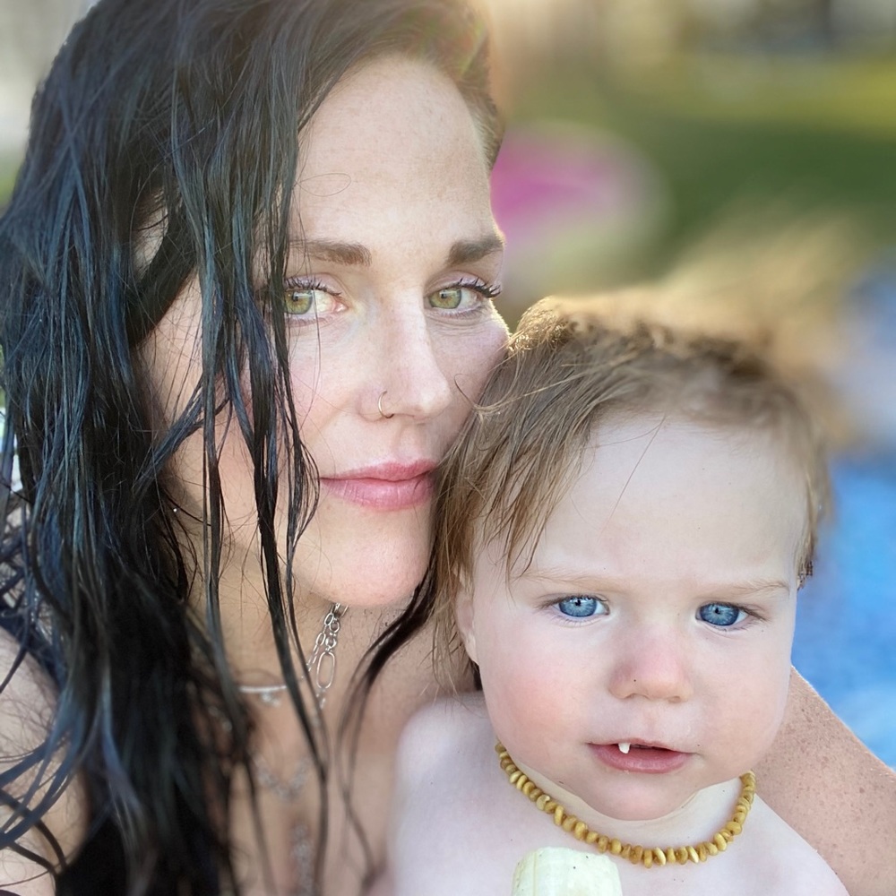 Meet your Posher, Malia